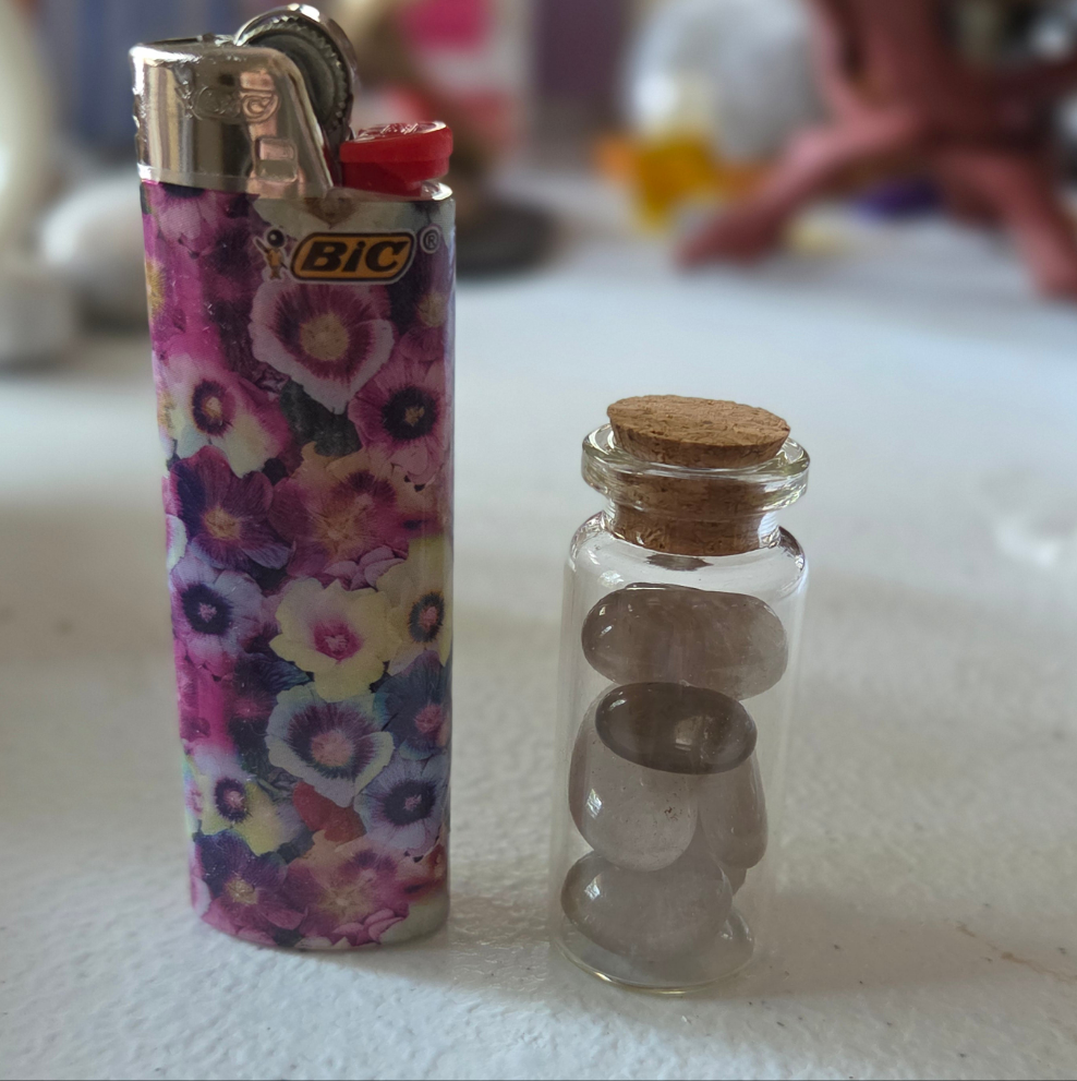 Small glass jar with Smokey Quartz stones