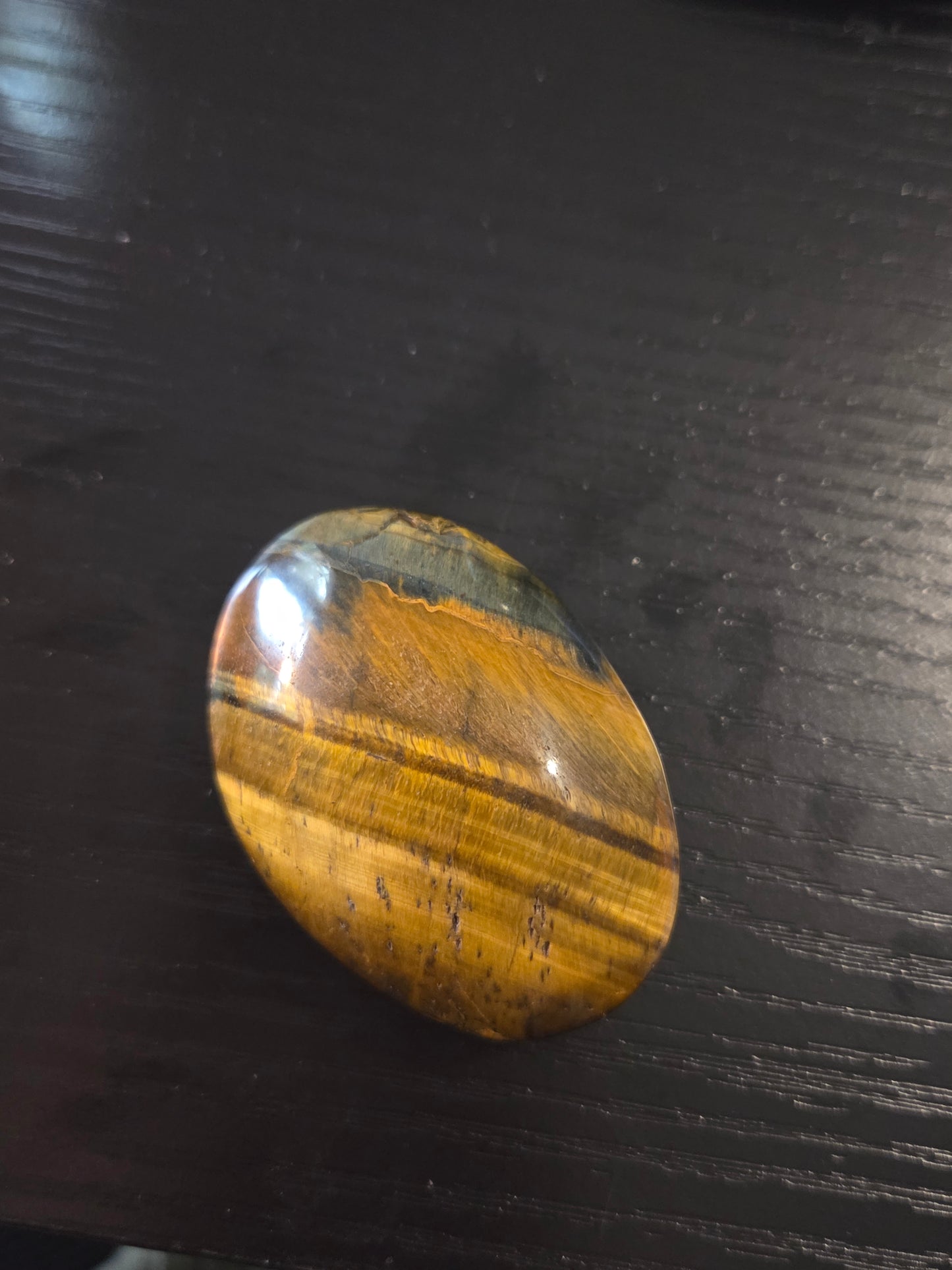 Blue gold Tigers eye palm stone