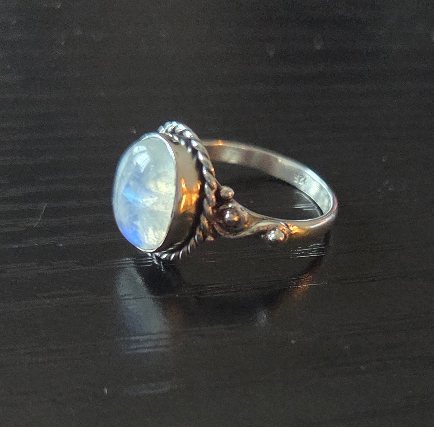 Moonstone ring size 4 sterling sliver
