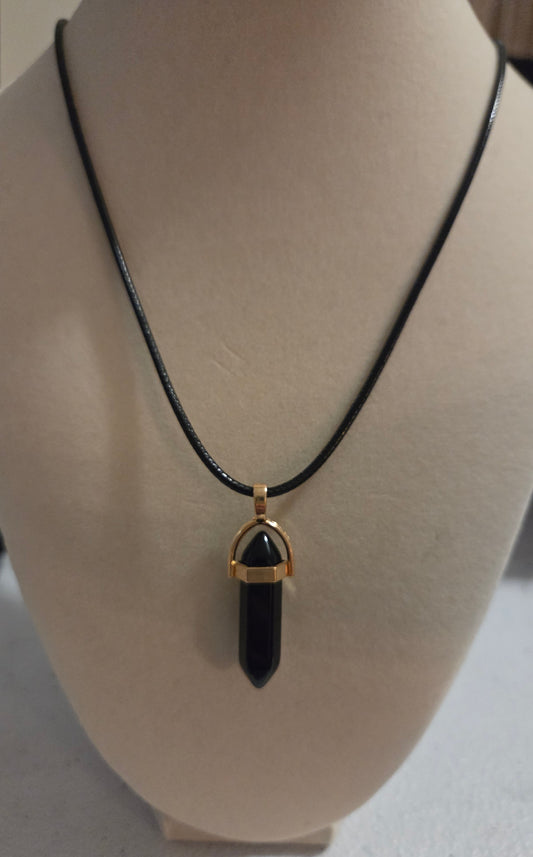 Obsidian pendant with cord