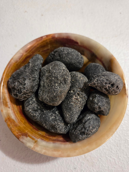 Tektite Rough Pieces per piece