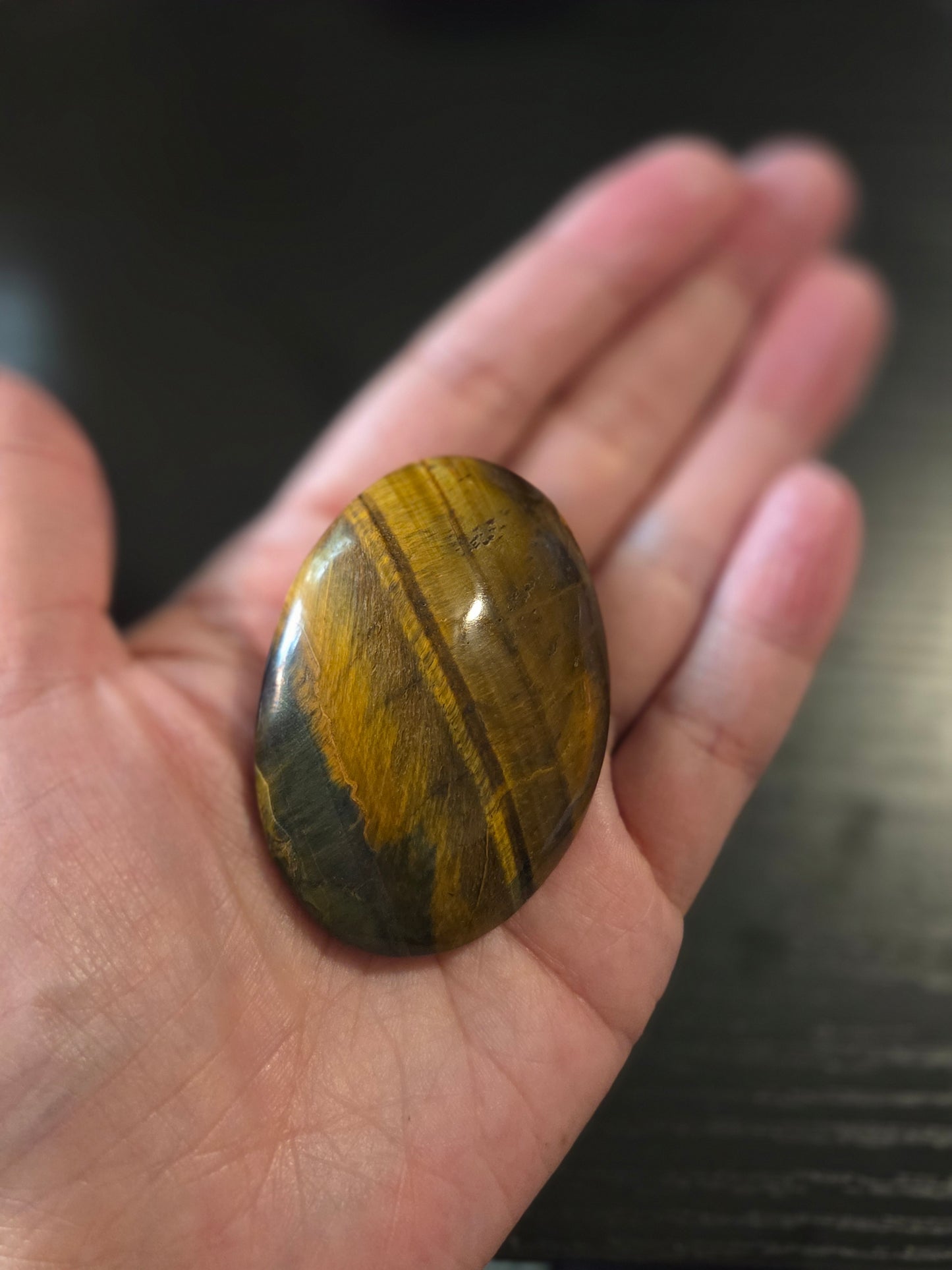 Blue gold Tigers eye palm stone
