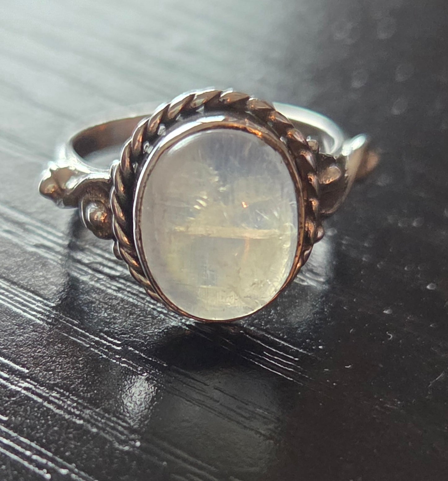 Moonstone ring size 4 sterling sliver