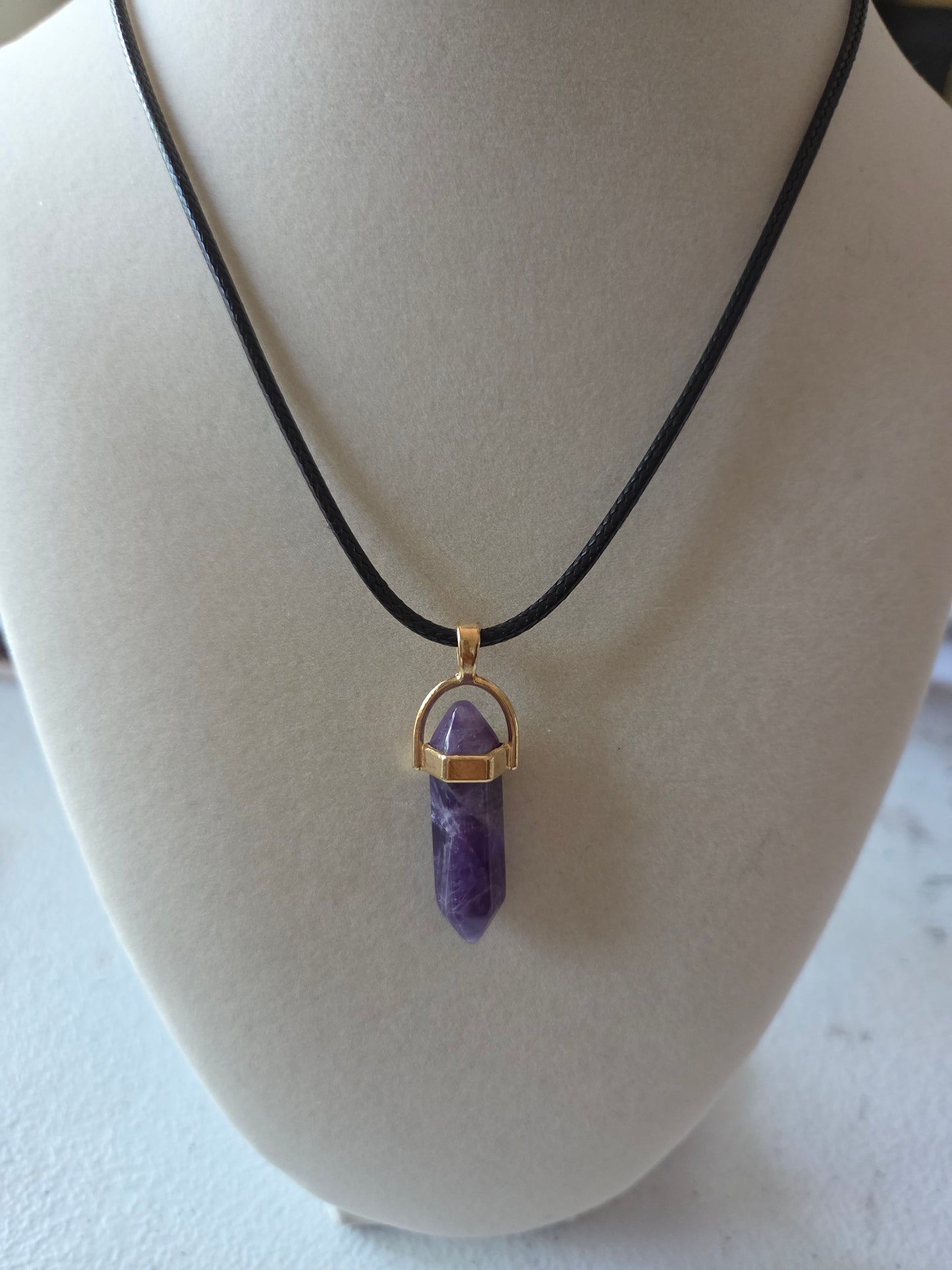 Amethyst pendant with cord