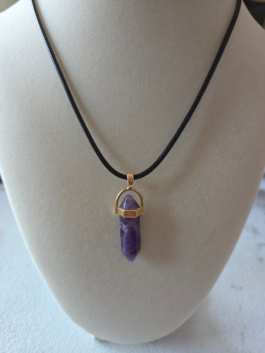 Amethyst pendant with cord