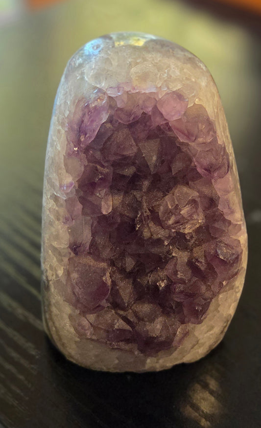Amethyst desktop Geode