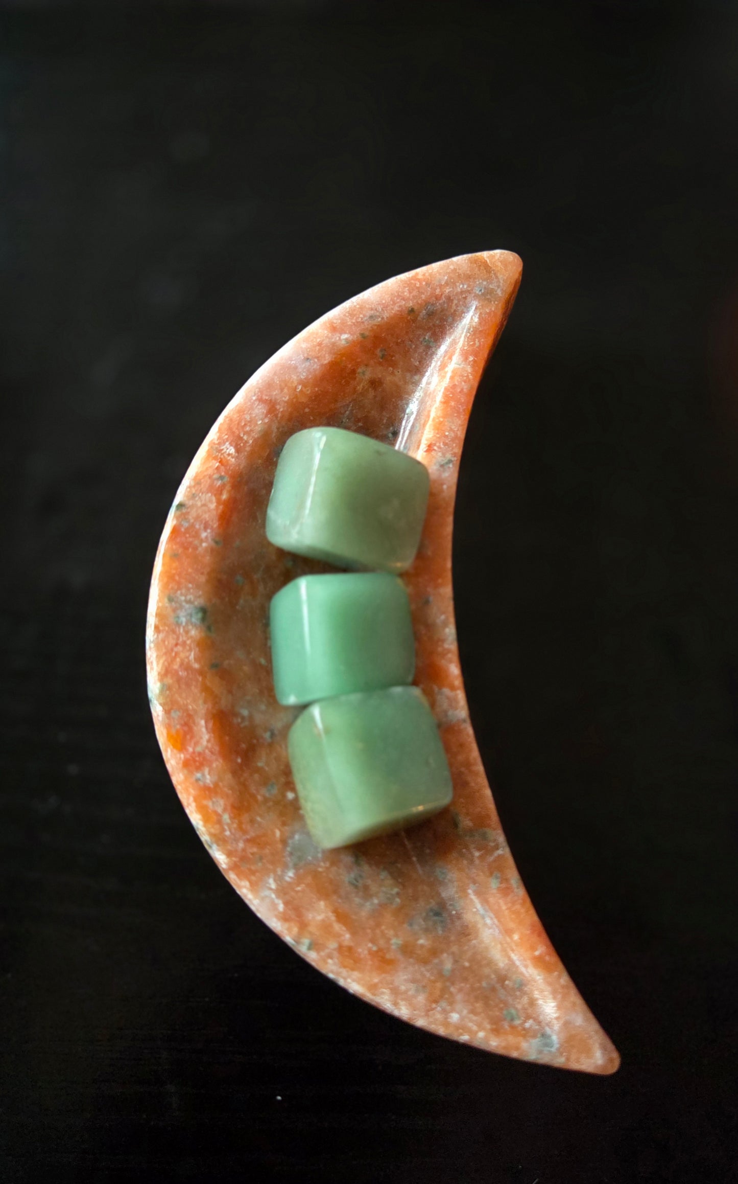 Sunstone Crescent Moon dish - stones not included
