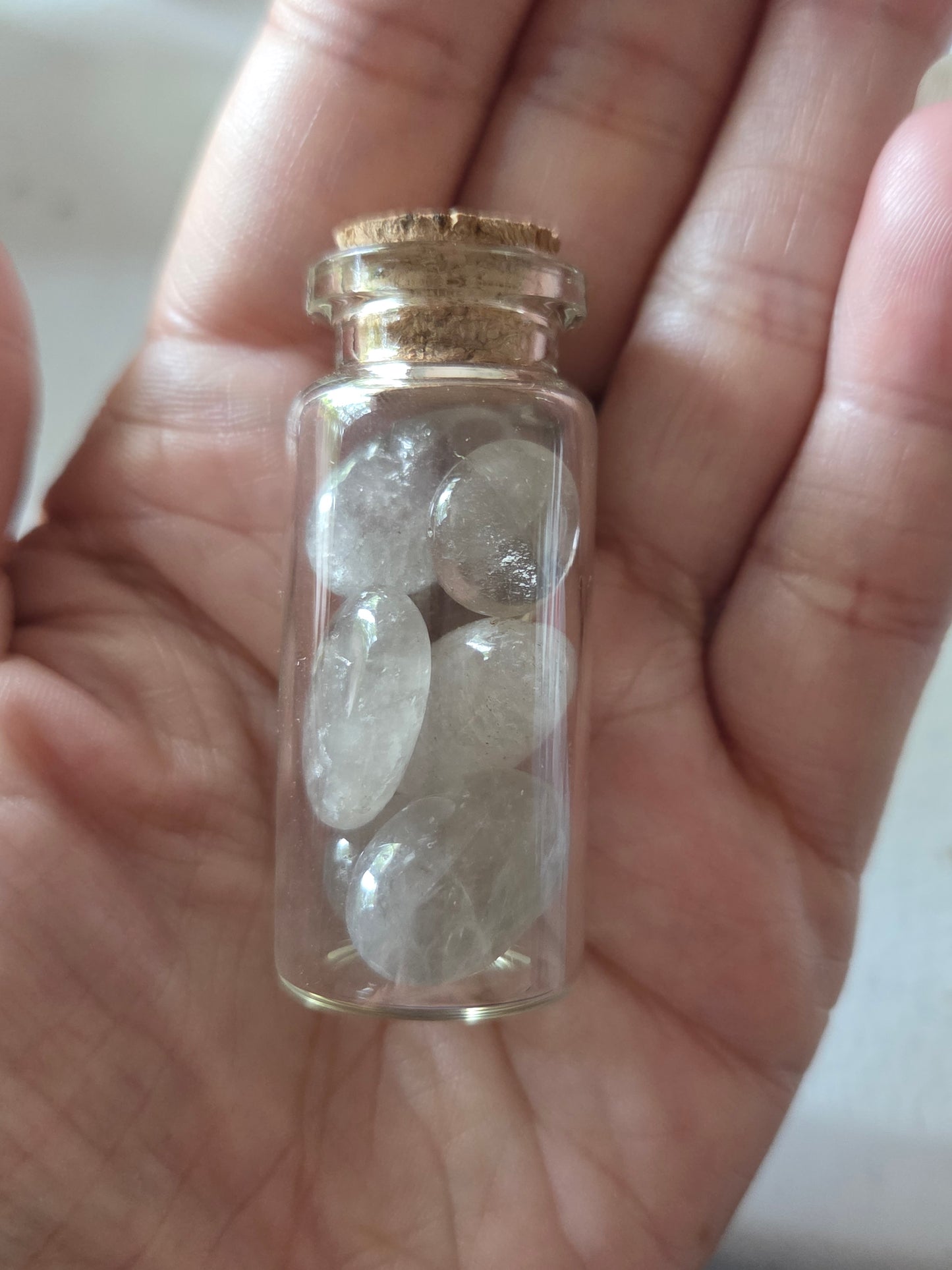 Small glass jar with Smokey Quartz stones