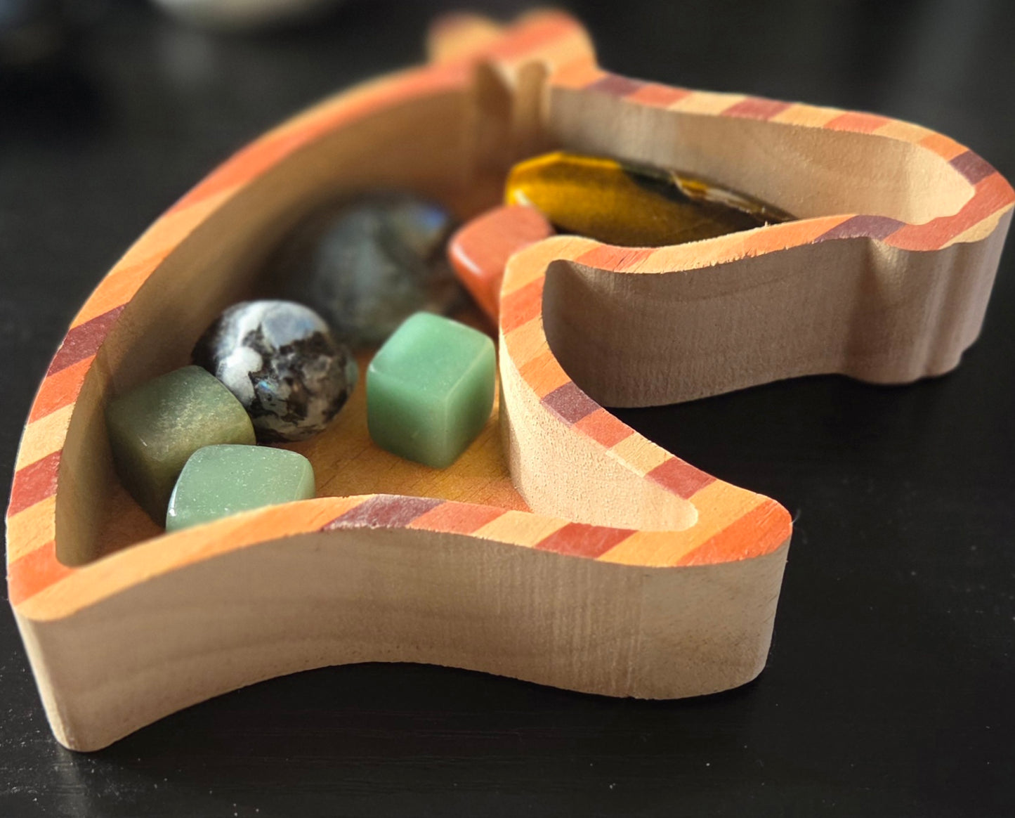 Wooden Horse Tray- *Crystals not included*